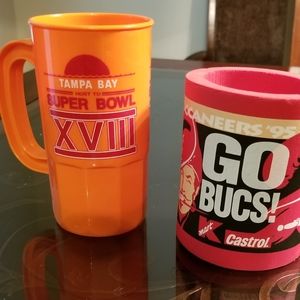 2 Vintage Tampa Bay Buccaneers Superbowl mug & cooli cup